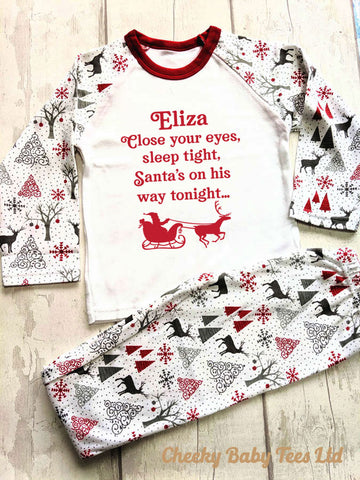 Santa's on his Way Kids' Christmas Pyjamas